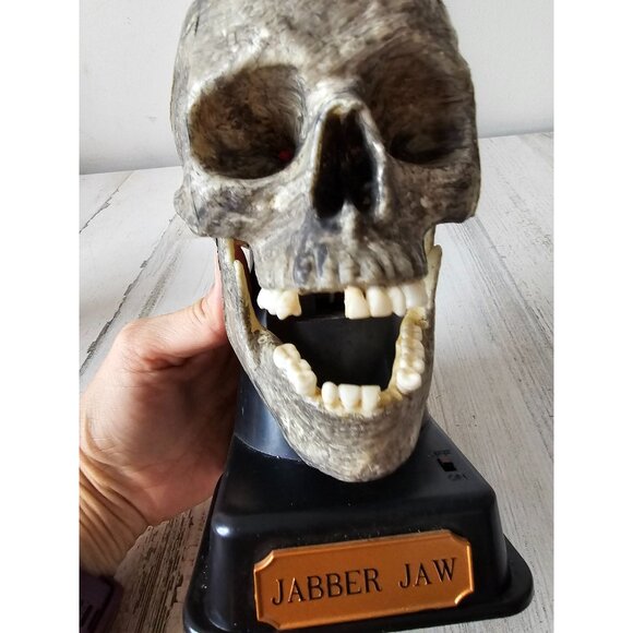Vintage paper magic jabber‎ jaw AS IS skeleton Halloween decor statue prop - Picture 5 of 7